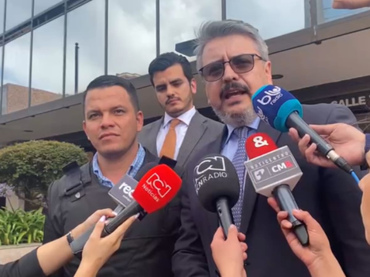 Defensa de Sneyder Pinilla dice que “desvirtuará” las 25 pruebas que presentó MinHacienda
