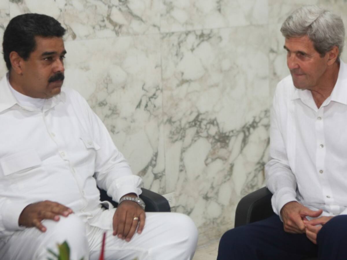 Kerry y Maduro se reunieron a puerta cerrada en Cartagena