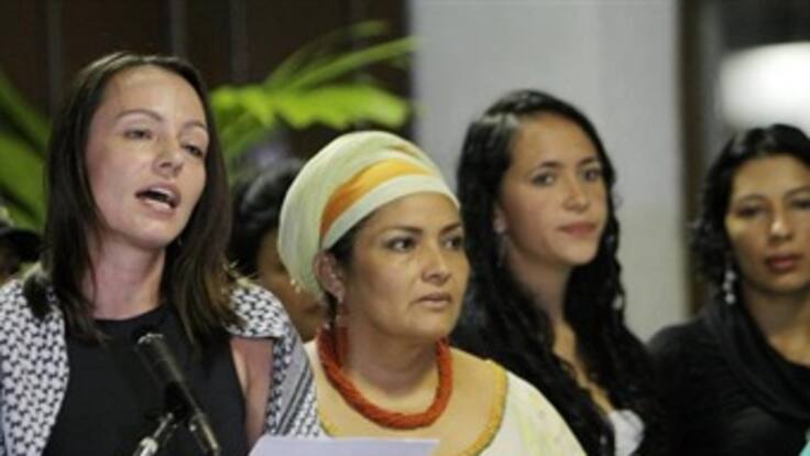 Centro Democrático pide expulsar a holandesa Tanja de diálogos de paz