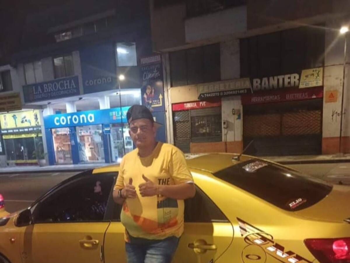 Taxista en Armenia regresó elementos de valor que fueron olvidados por pasajeros