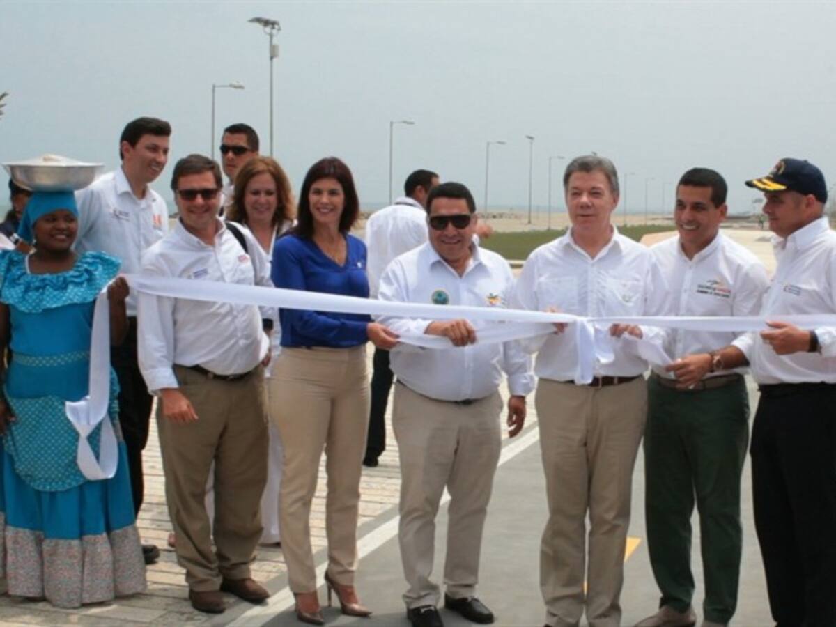 Cartagena: presidente Santos inauguró el anillo vial y túnel de Crespo