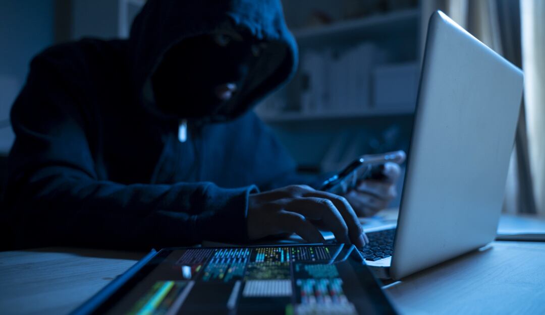Foto de referencia hackers