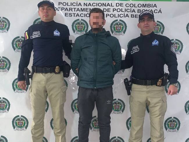 Alias &#039;El Barbero&#039;, integrante del Tren de Aragua, capturado en Boyacá por la Policía Nacional con circular roja de Interpol.