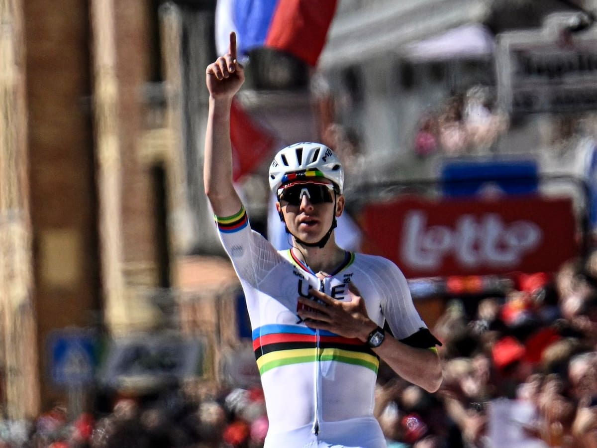 Video: Tadej Pogacar le dedicó el triunfo en Bélgica al colombiano Cristian Muñoz