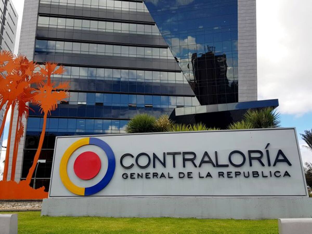 Contraloría prende las alarmas por caída de 17% del recaudo tributario en primer semestre
