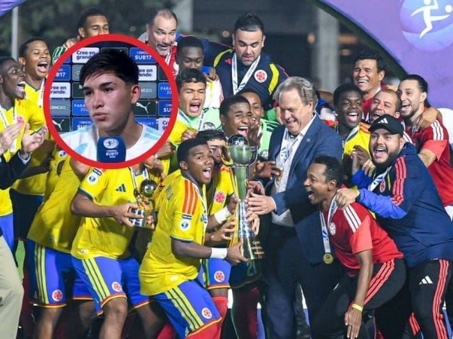 Los jugadores y cuerpo técnico de la Selección Colombia celebran el título del Sudamericano Sub-17 / Twitter: @FCFSeleccionCol