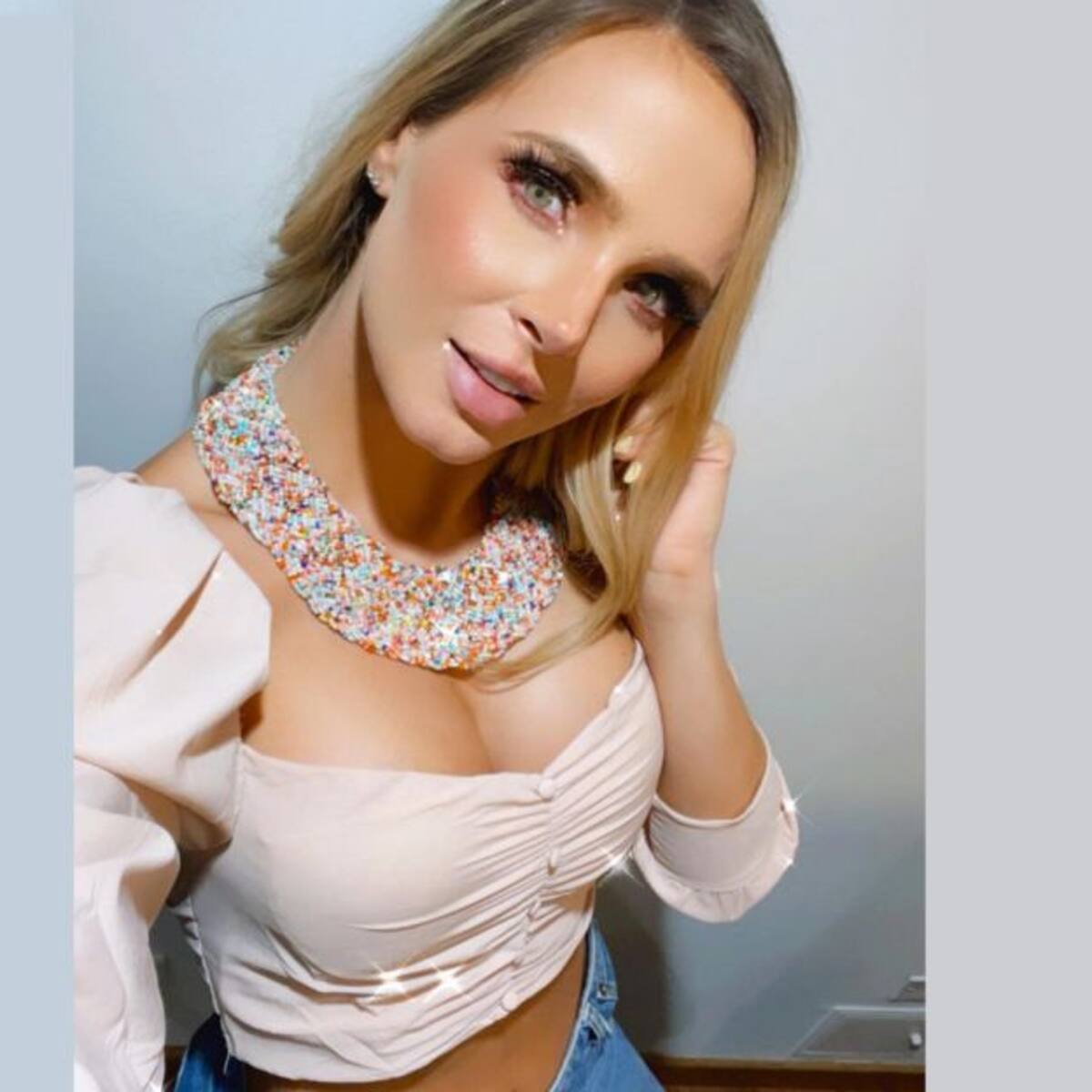 El disfraz de Elizabeth Loaiza en lencería: no tapó nada