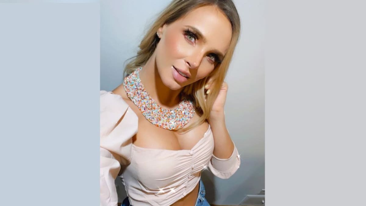 Llueven críticas a Elizabeth Loaiza: "Me autopercibo afro desde siempre"