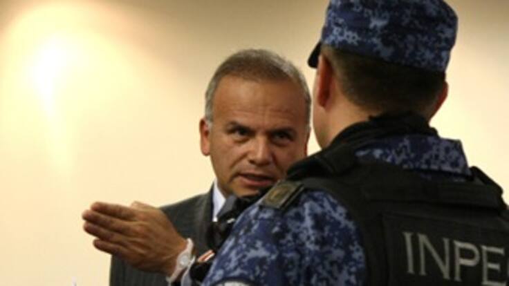 Resumen 4:00pm: Niegan nuevamente la libertad a Miguel Angel Moralesrussi