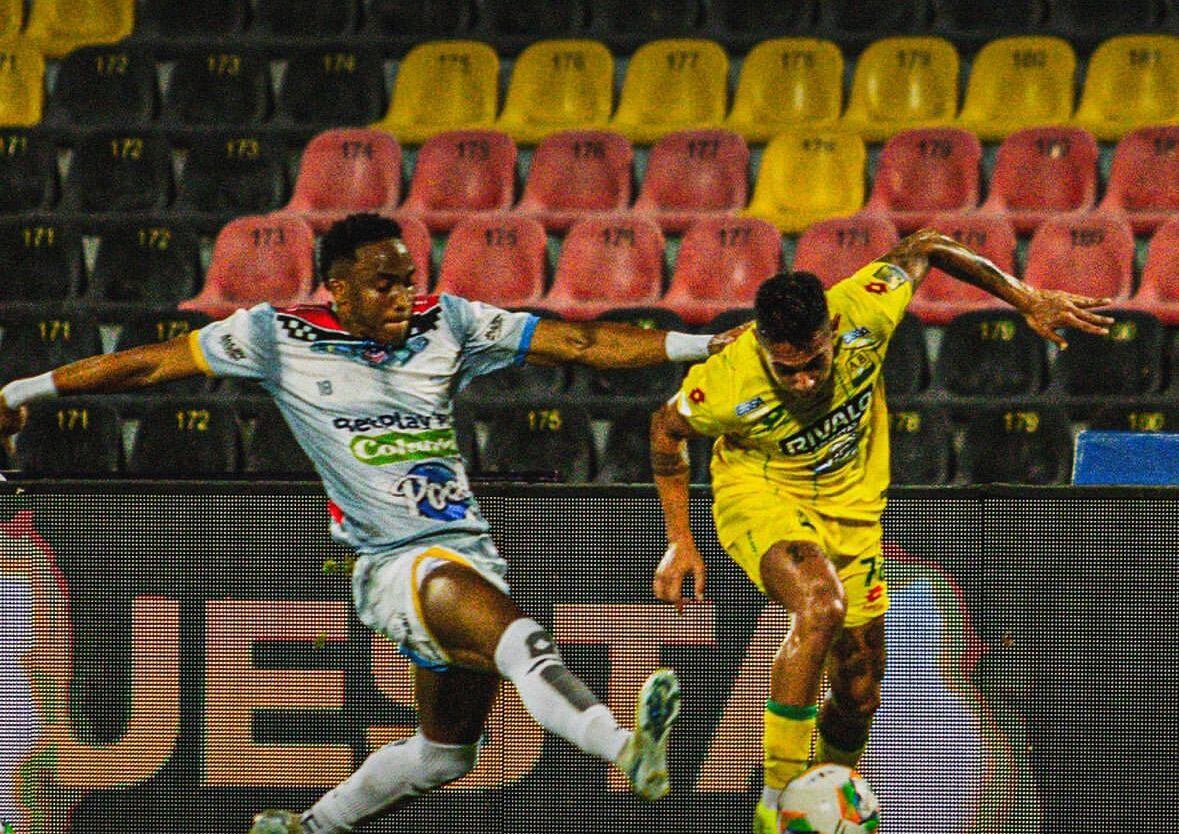 Bucaramanga y Fortaleza se enfrentan en el estadio Américo Montanini / Instagram: Atlético Bucaramanga.