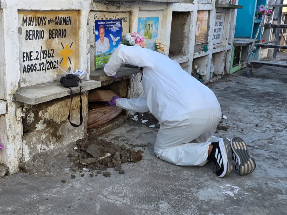 La Unidad de Búsqueda reinicia trabajos forenses en cementerio de Montería para recuperar 26 cuerpos