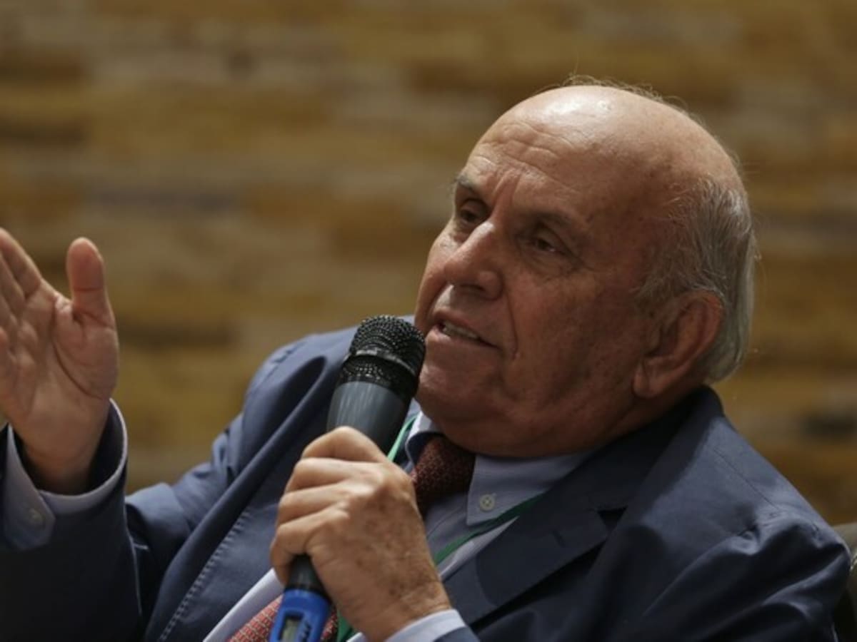 Maurice Armitage declinó de su aspiración a la Presidencia