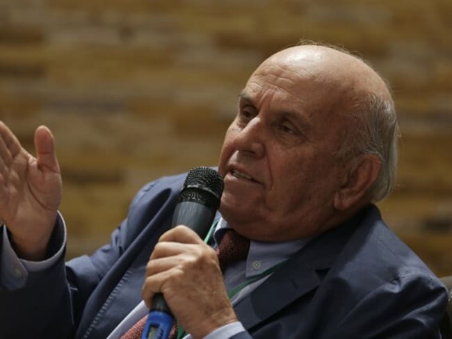 Petro está matando el aparato productivo; si me lanzo a la Presidencia será para salvarlo: Armitage