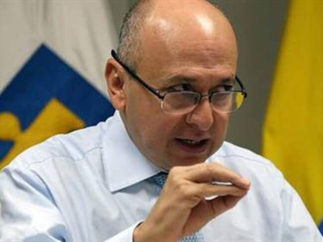 "Uribe carece de legitimidad para interponer la recusación": fiscal