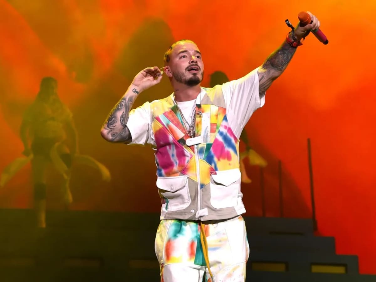 Cierres viales en Bogotá por concierto de J Balvin: Horarios, rutas de Transmilenio, setlist e invitados
