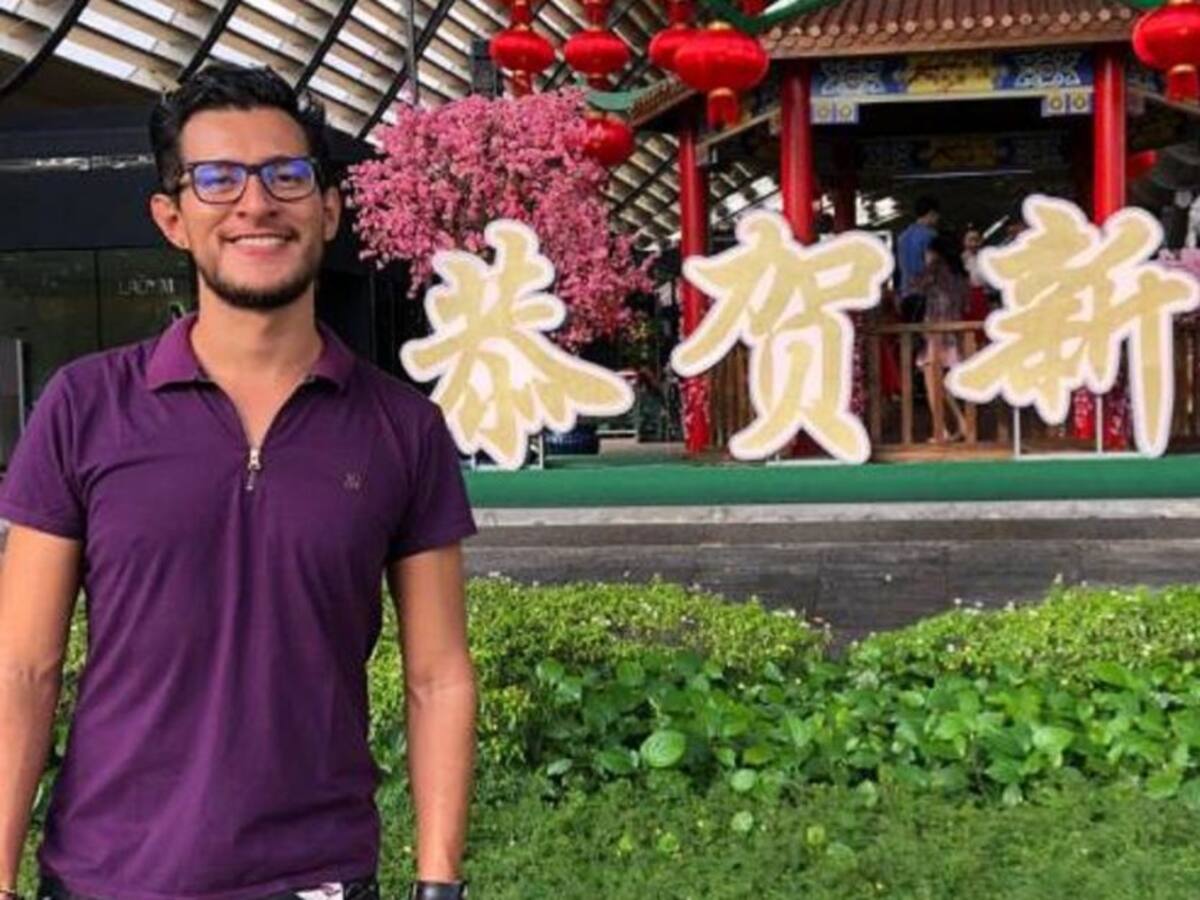 Un docente de idiomas del Quindío varado en Indonesia por aislamiento