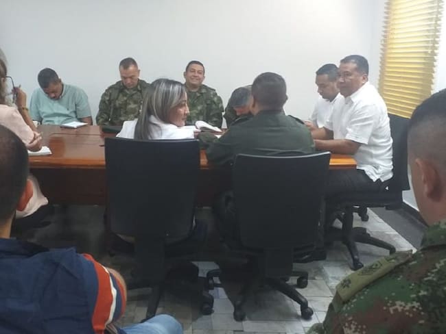 En Arauca quienes ejercen control es la fuerza pública, dice el gobernador