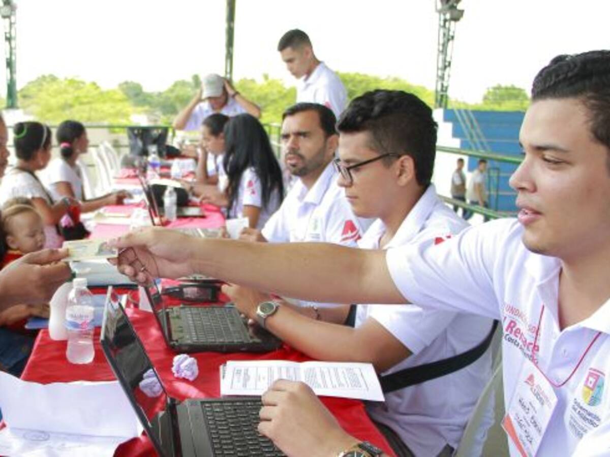 Colombia implementará biometría para identificar a venezolanos