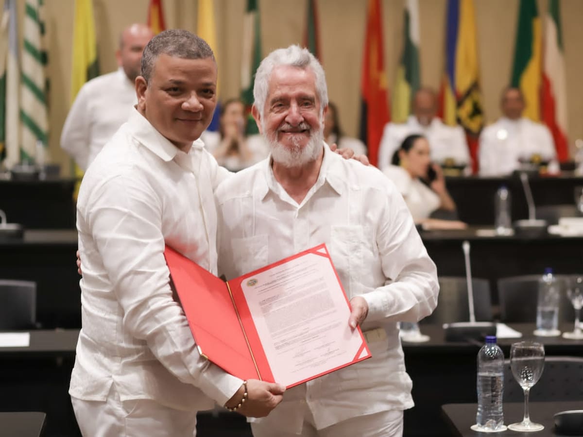 Concejo de Cartagena entregó reconocimiento a Dr. Jaime Fandiño por su lucha contra