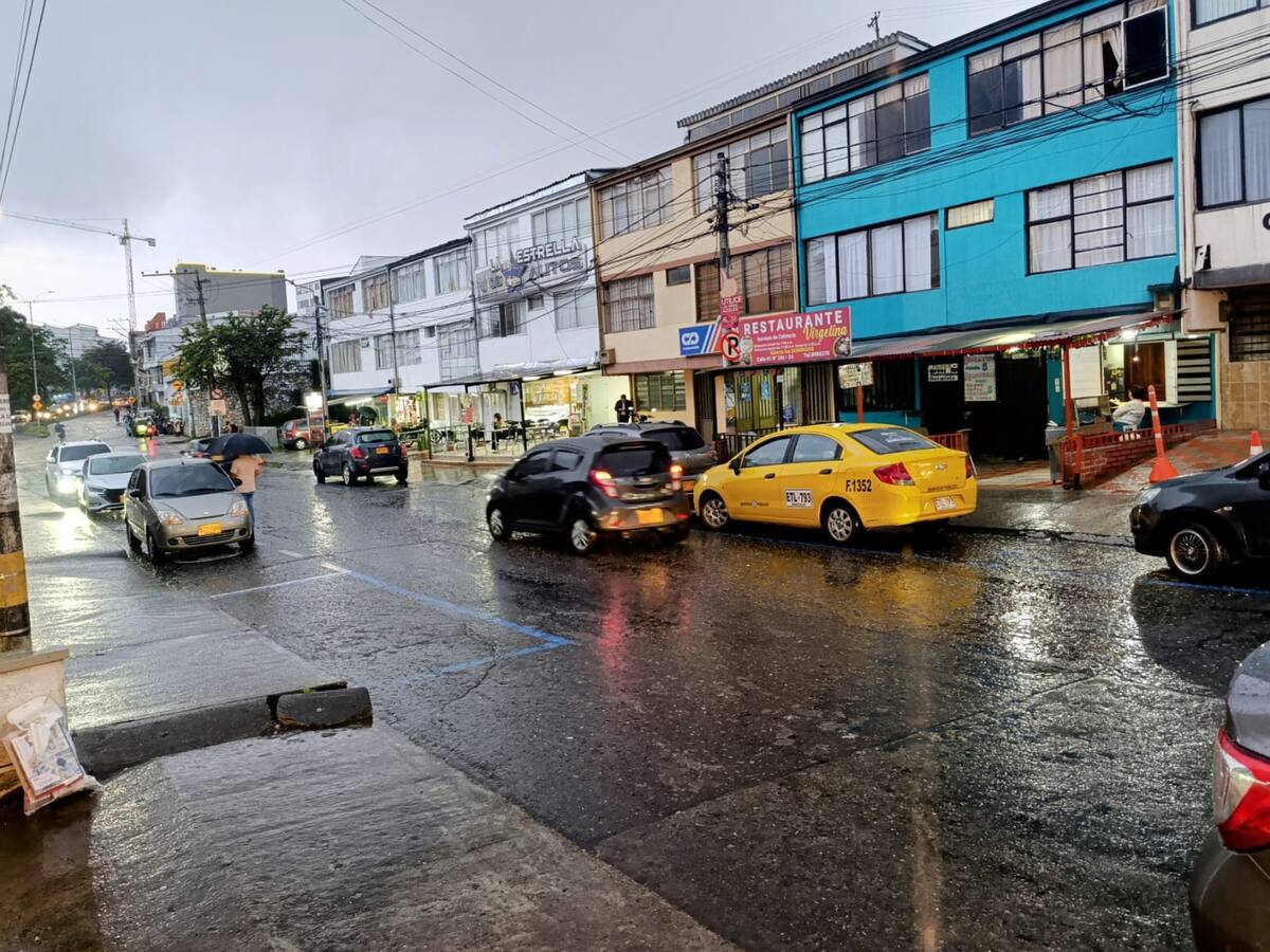 Las autoridades en Manizales declaran la alerta amarilla por el incremento de lluvias