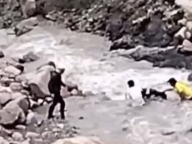 Durante las lluvias, la creciente de la quebrada Yotengana deja incomunicadas a varias comunidades.