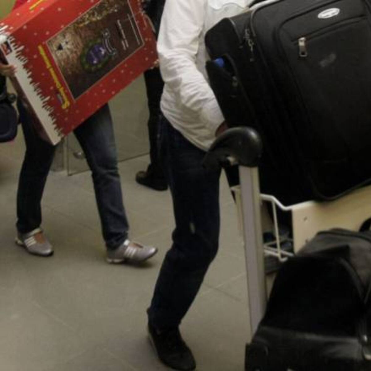 Maleteros ganan el 'primer round' al Aeropuerto Matecaña