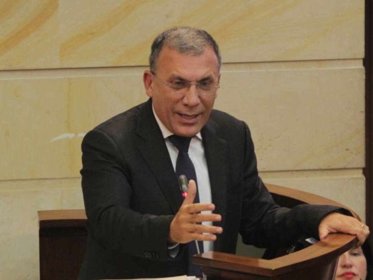 La U y Cambio Radical acuerdan fusión para desbaratar mayorías del Gobierno