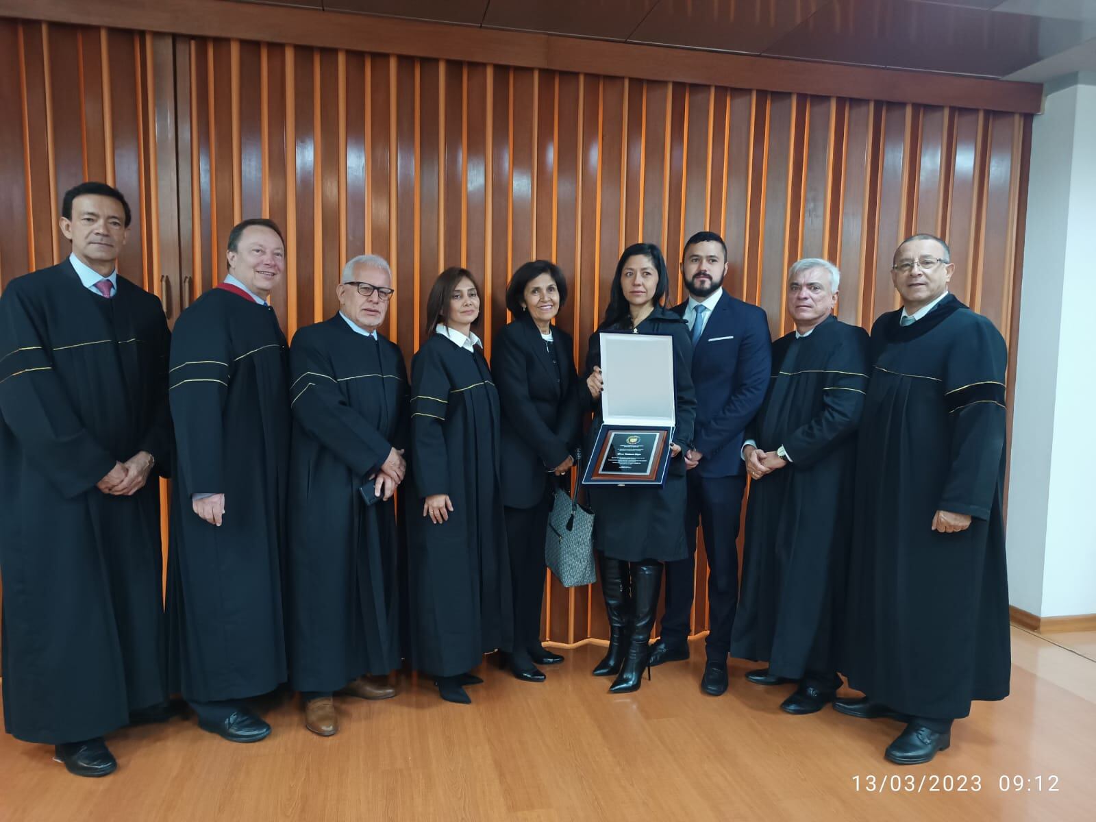 Tribunal rindió homenaje póstumo a magistrado Álvaro Valdivieso Reyes