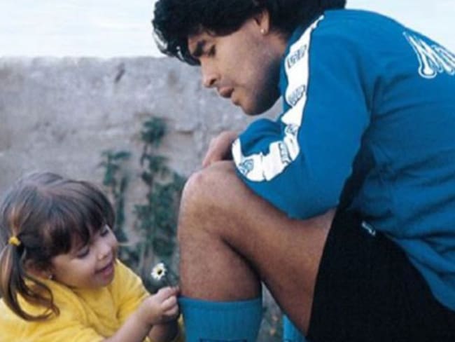 Desgarrador: El mensaje de Dalma Maradona con el que despidió al Diego