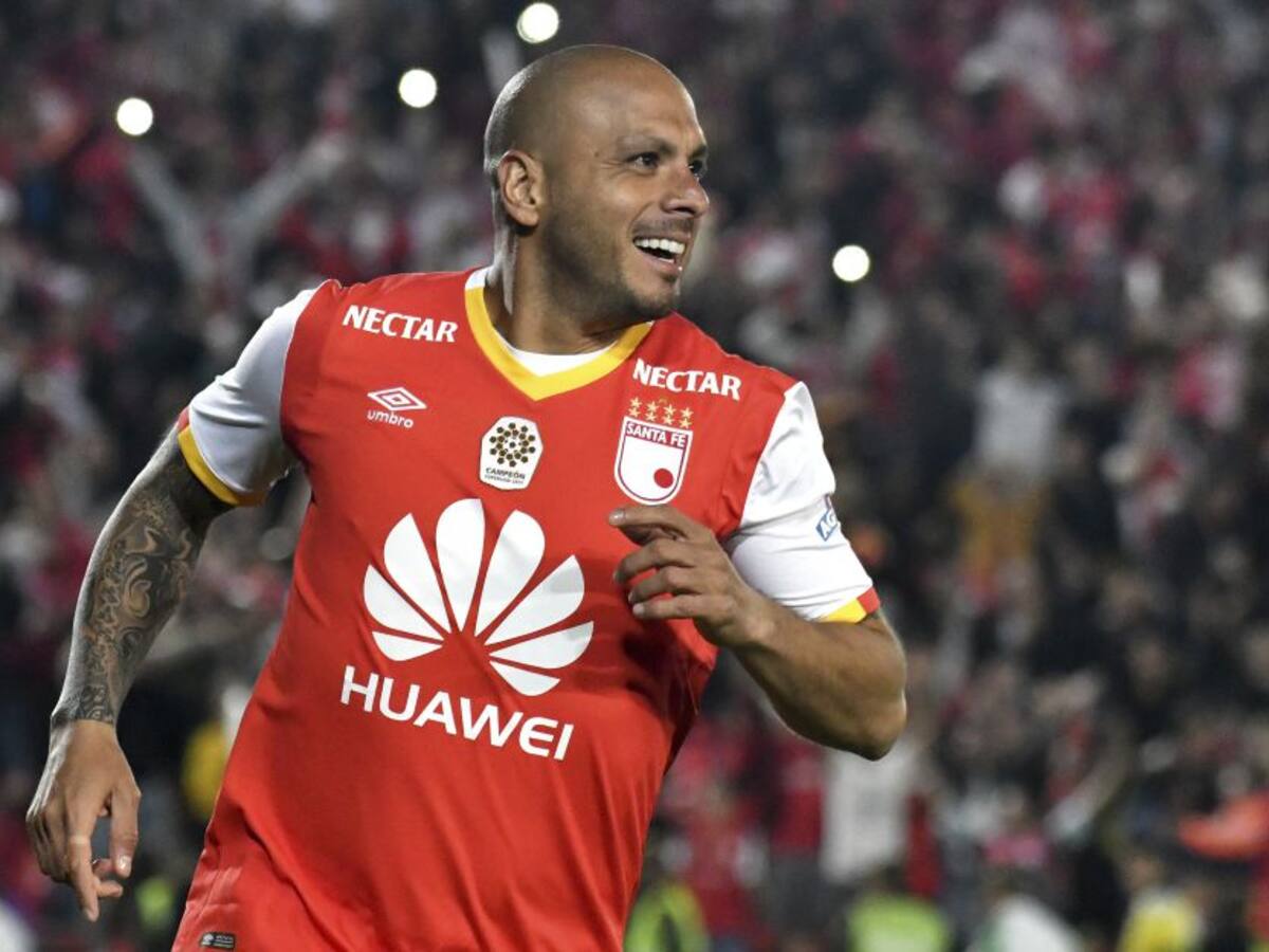 "Pagaban 10 veces más que Santa Fe": el día que Nacional quiso a Omar Pérez