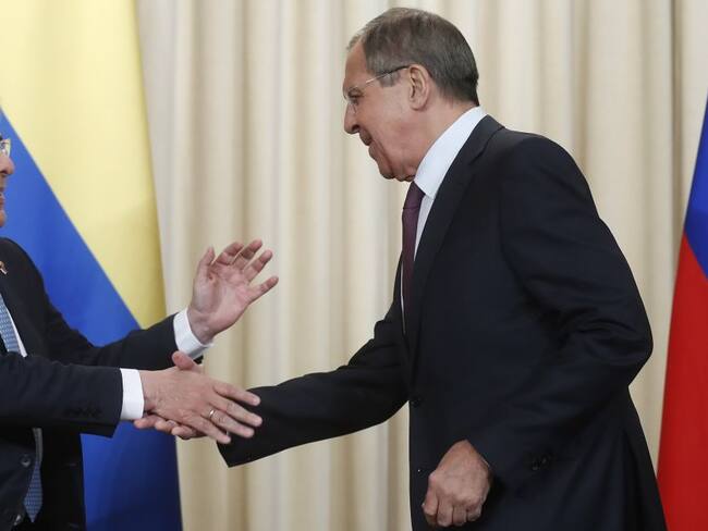 Rusia aborda con Colombia posibles nuevos suministros de armas