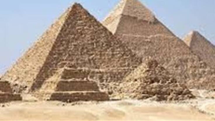 Las Nuevas Piramides