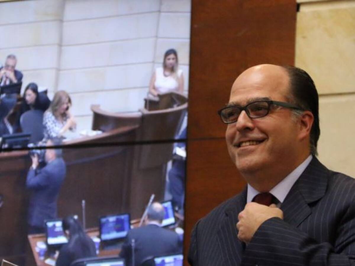 Colombia oficializó refugio a diputado venezolano Julio Borges