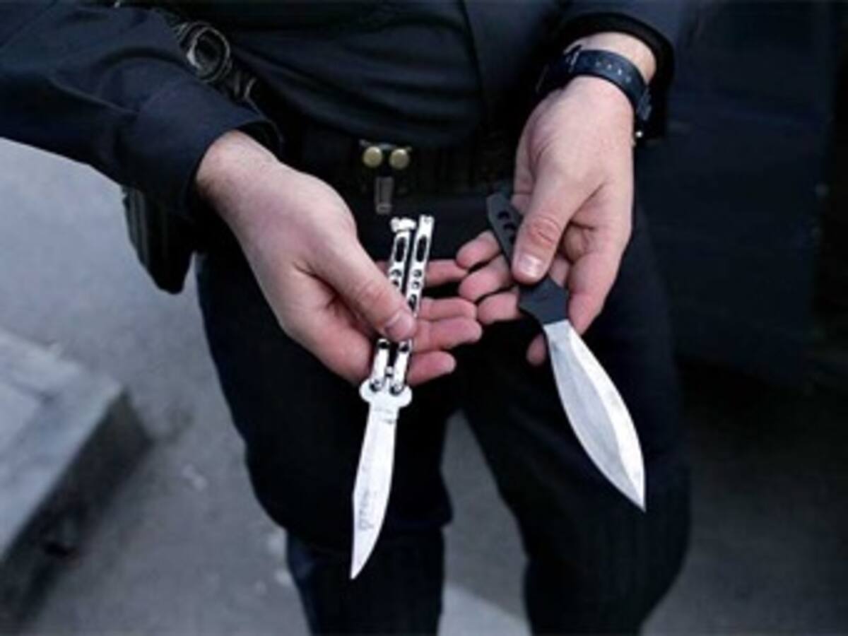 Proyecto establece cárcel para quienes porten armas blancas