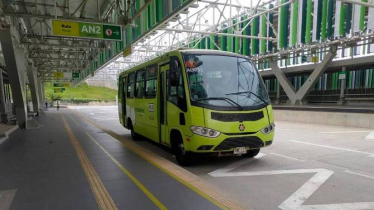 Desde hoy operan dos nuevas rutas de Metrolínea