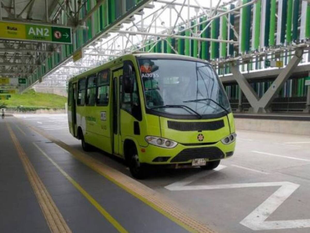 Desde hoy operan dos nuevas rutas de Metrolínea