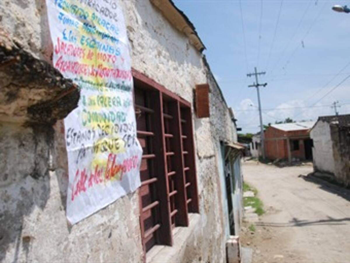 Con “mensajes amenazantes” tratan de disminuir la inseguridad en un barrio de Cartagena