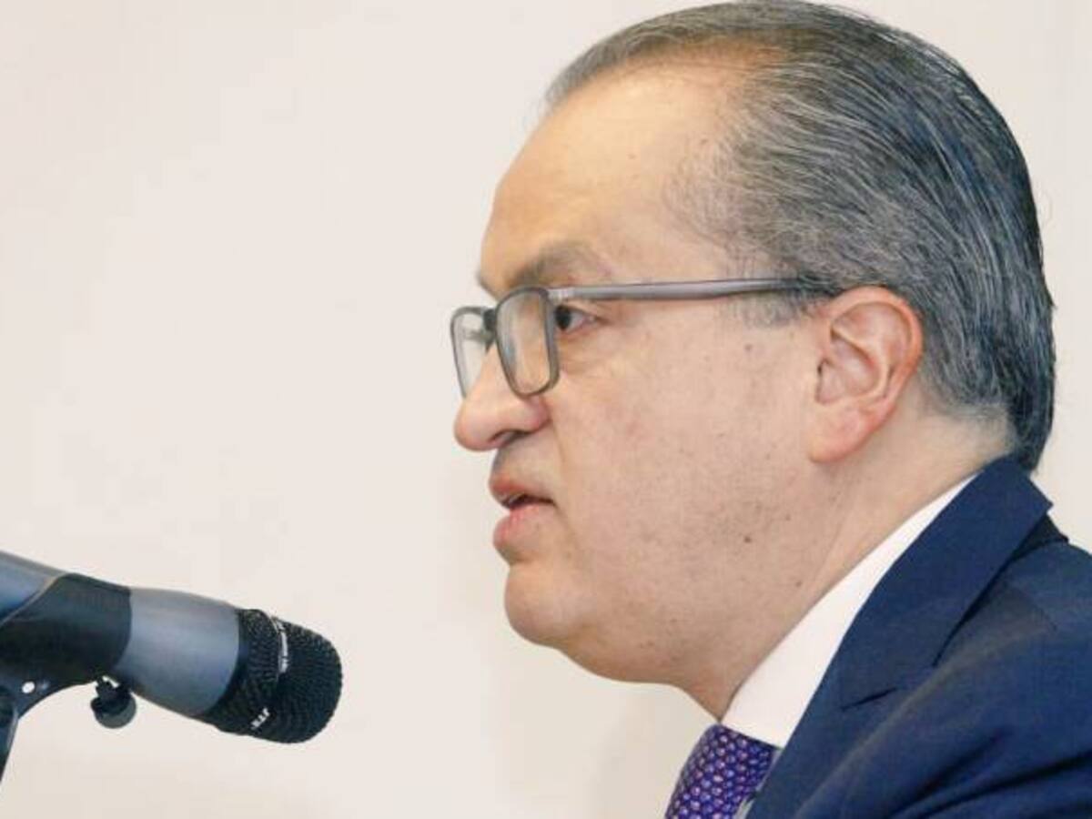 Procurador pide a Iván Duque definir política del PAE