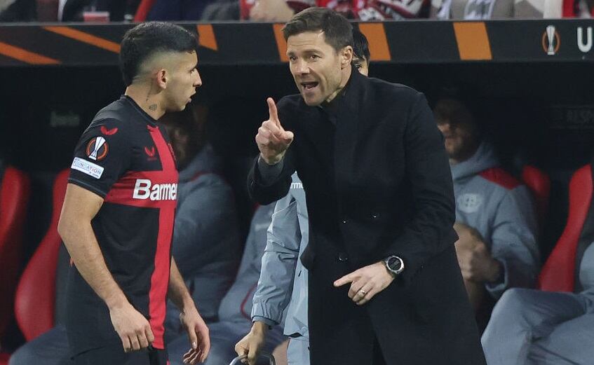 Gustavo Puerta y Xabi Alonso / Getty Images