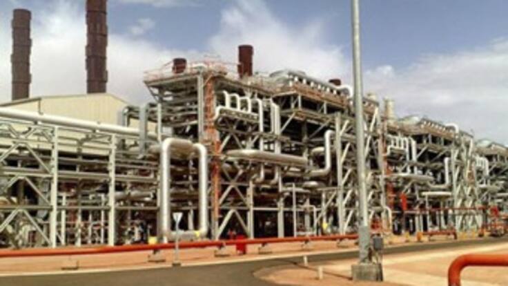 En su primer viaje a Argelia, Carlos Estrada encontró la muerte