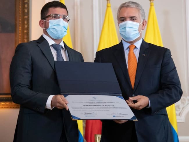 Este reconocimiento fue entregado por el presidente de la República Iván Duque al director de ICULTUR Iván Sanes en la Casa de Nariño
