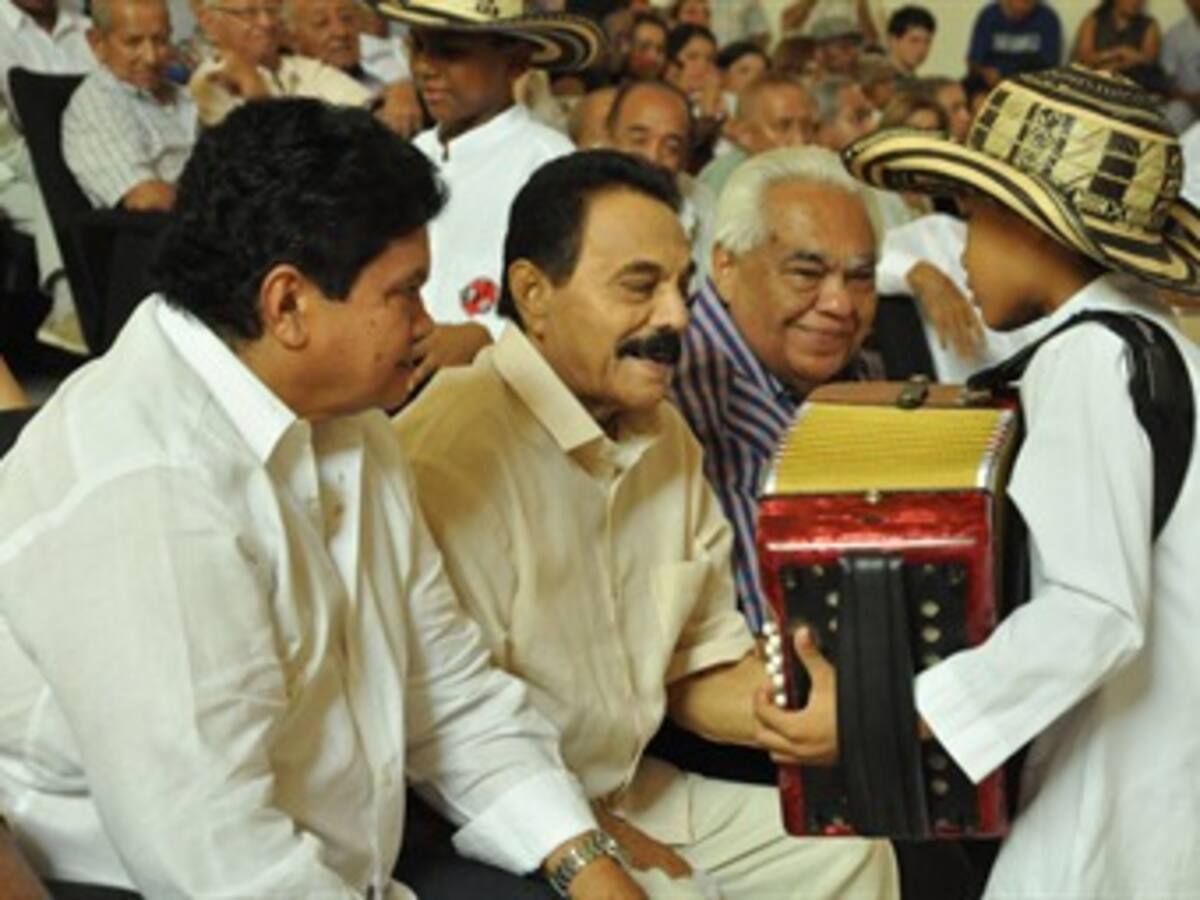 En conversatorio se escudriñó la obra musical de la dinastía López