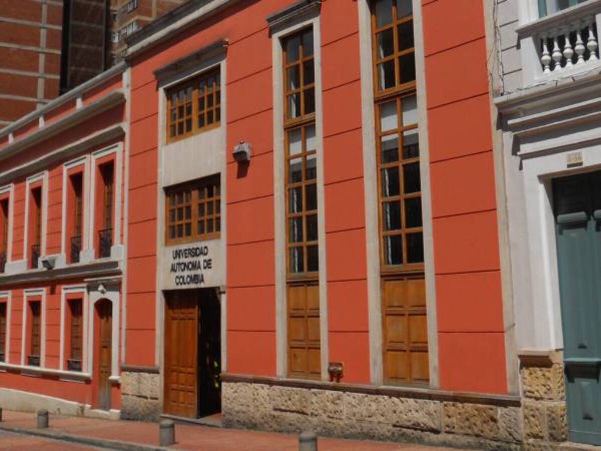 Denuncian problemas financieros en la Universidad Autónoma de Colombia