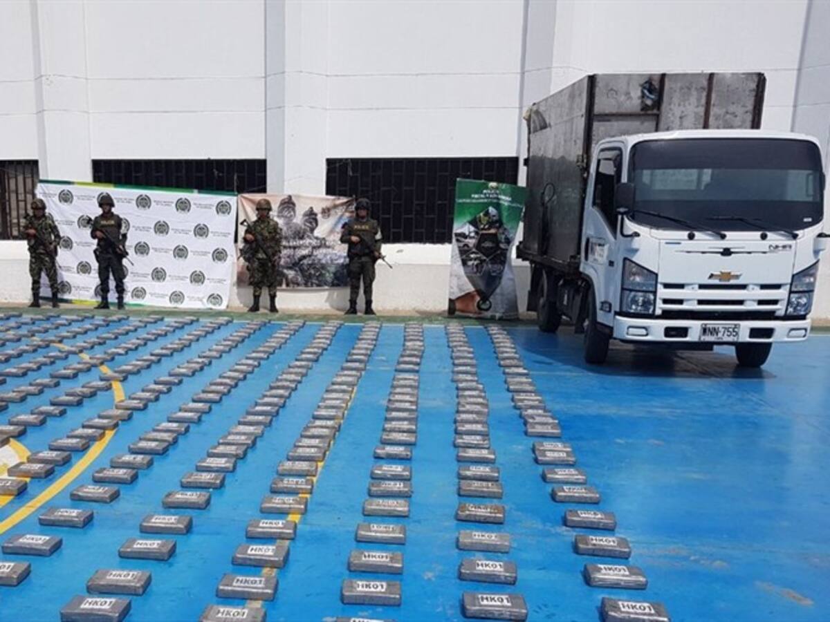 Ejército incautó 498 kilos de coca en La Guajira