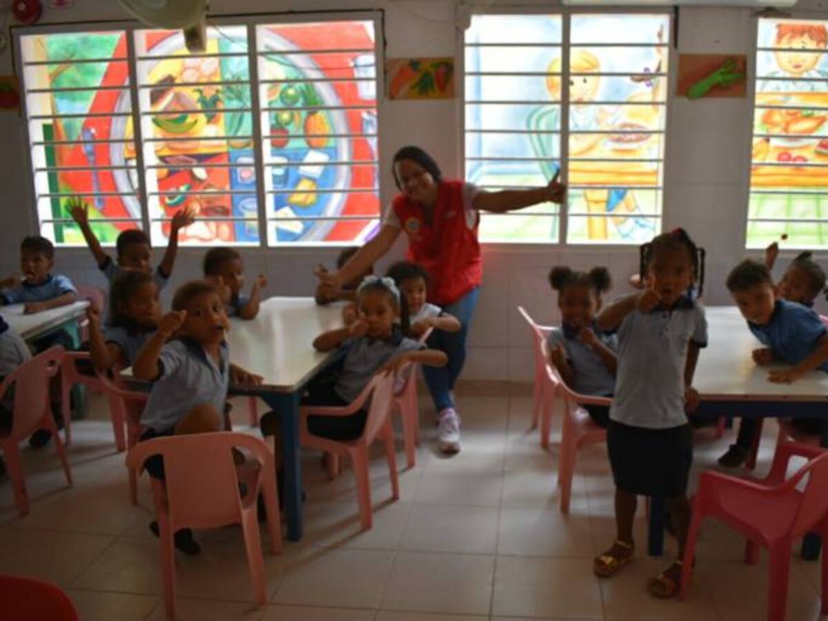 Celebración del Día del Niño llega al barrio Fredonia en Cartagena