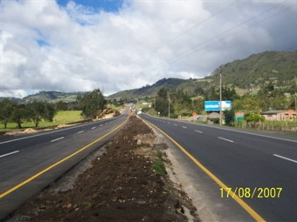 A finales del 2012 sería entregada la doble calzada Bogotá - Girardot