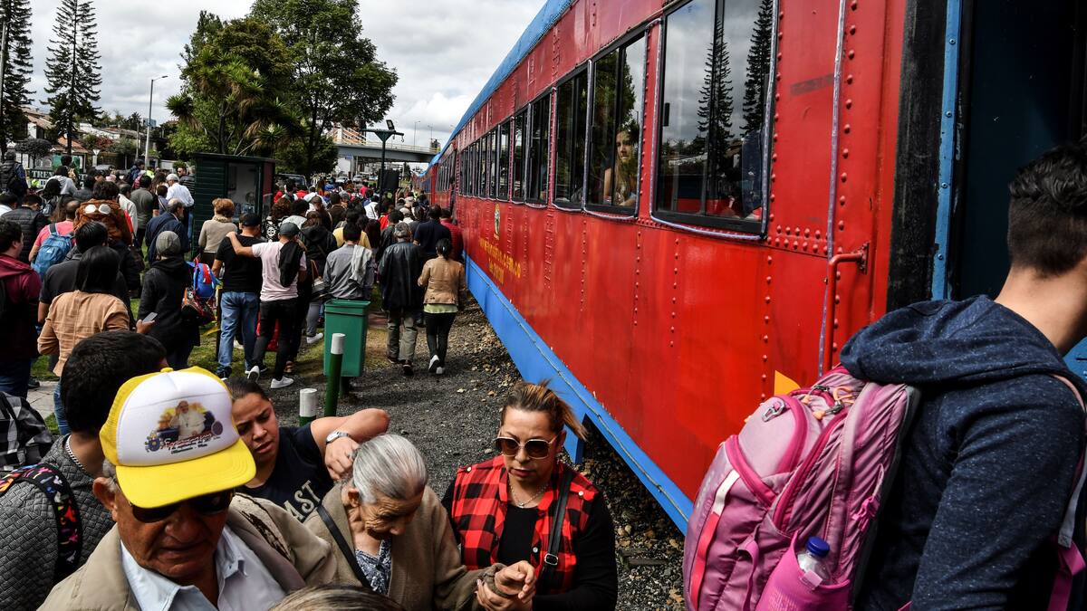 Hombre pierde la vida tras ser atropellado por el Tren de la Sabana en Usaquén