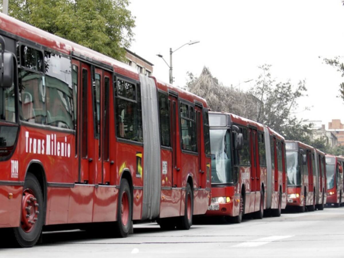 Anuncian millonaria inversión para mejorar el servicio de Transmilenio