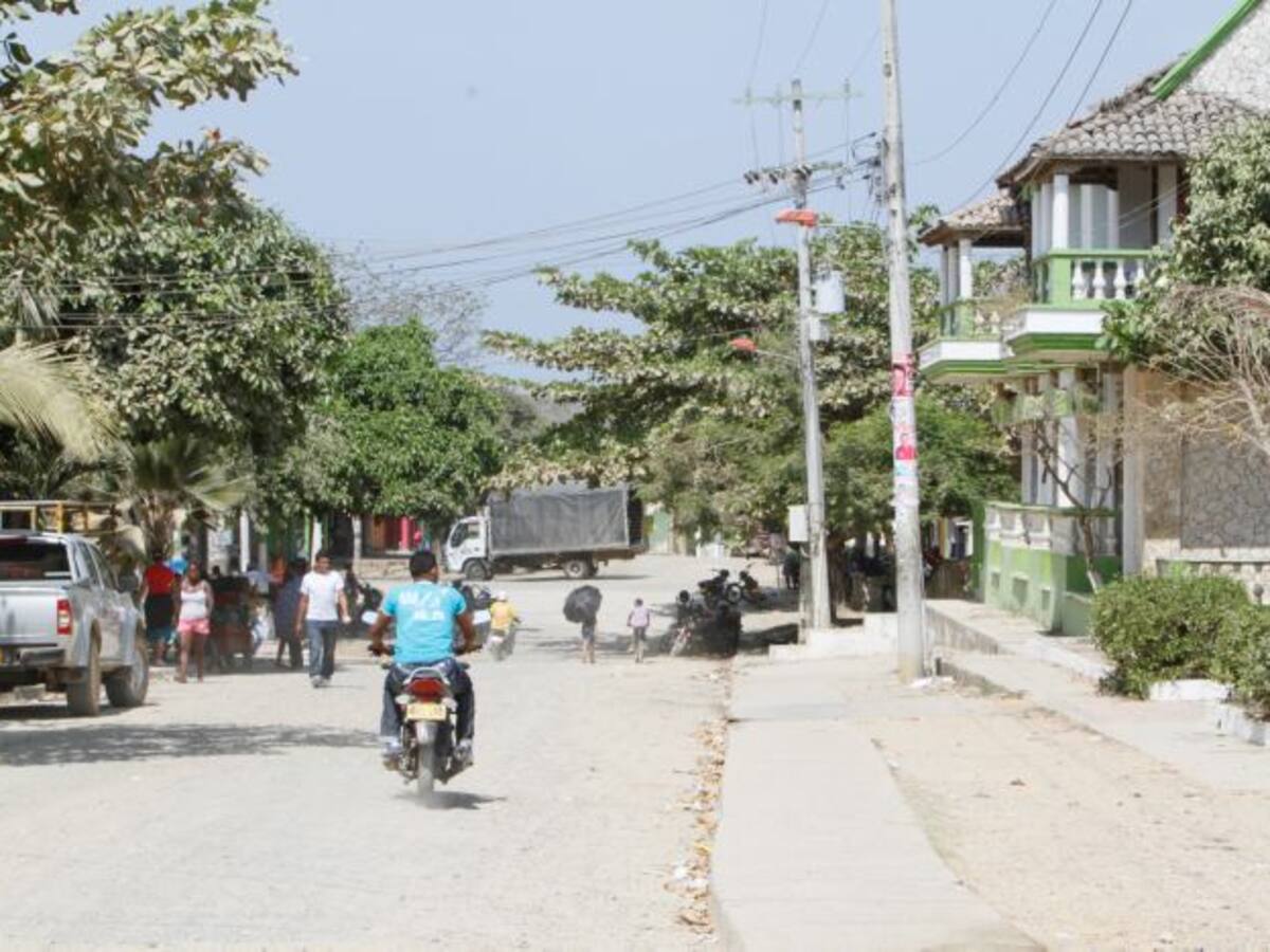Hombre era de Santa Catalina y sicarios lo mataron cuando departía en Clemencia