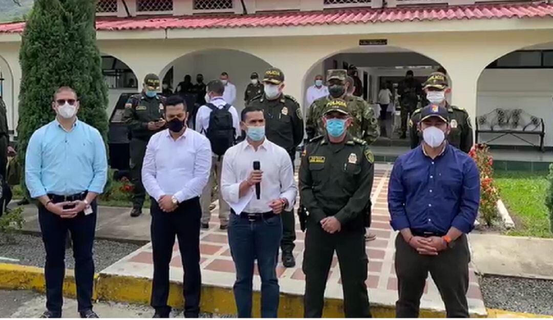 Ministro del Interior en Buga